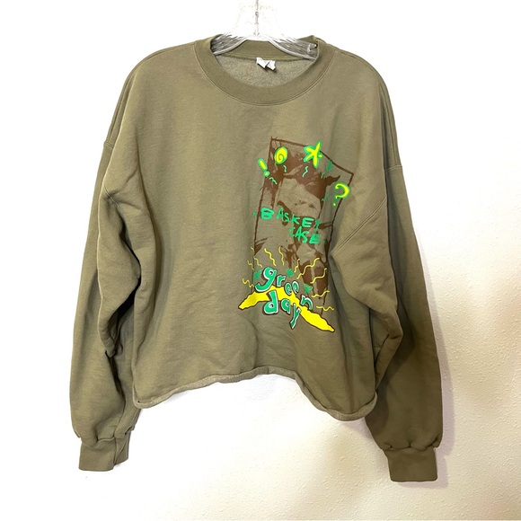 Green Day Graphic Sweatshirt cropped oversized fit sz L olive grunge Y2K - Picture 1 of 5